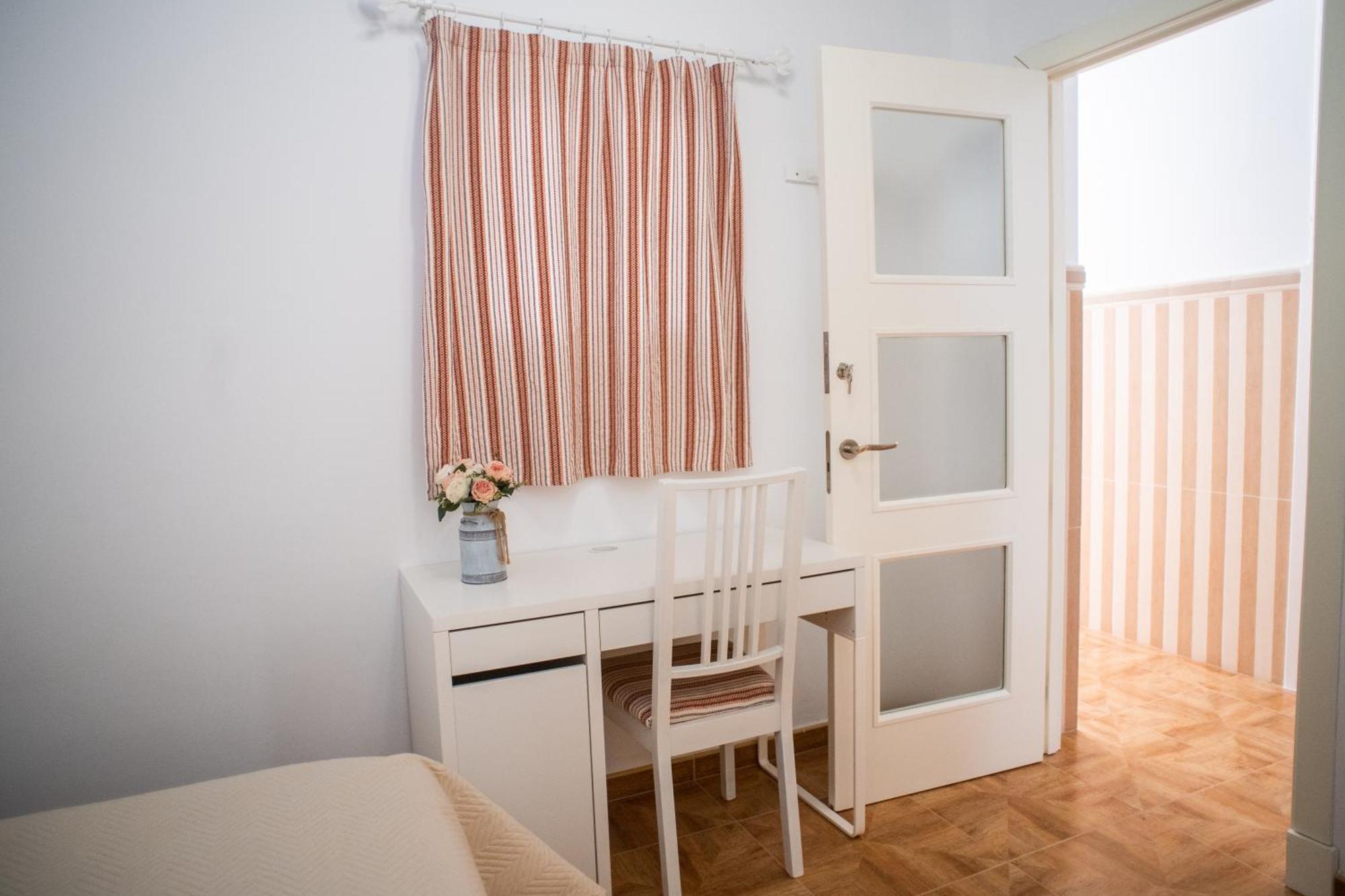 Apartamento Encarnacion Playa Caleta Cádis Exterior foto